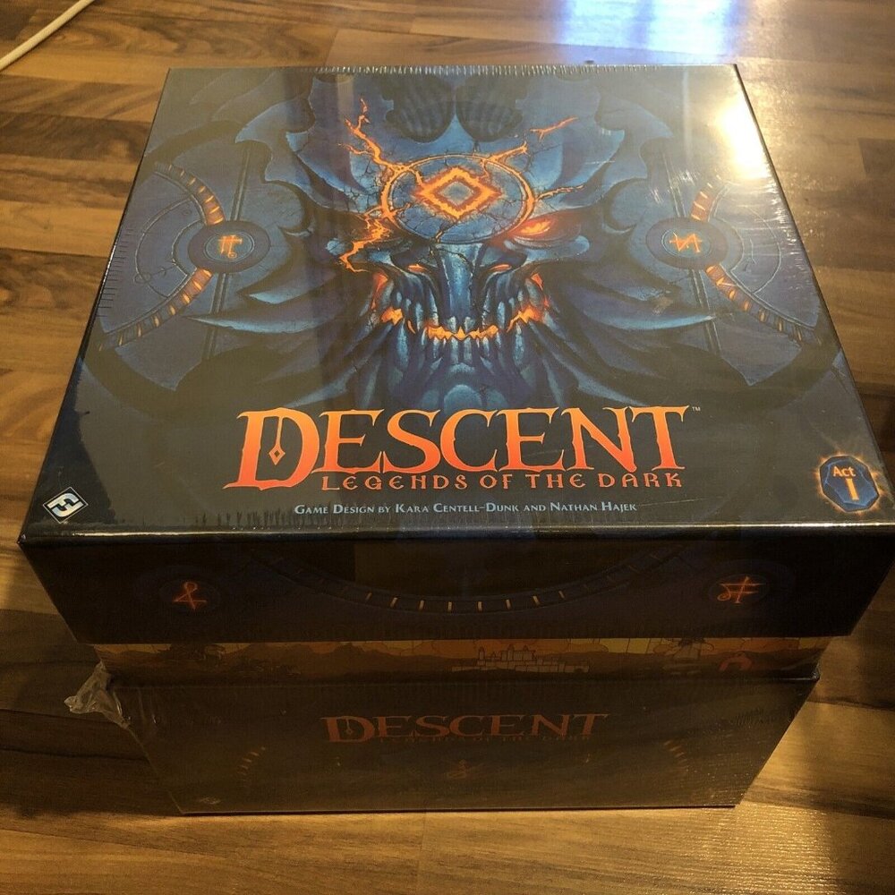 Fantasy Flight Games  Descent Legends of The Dark  Miniature Game